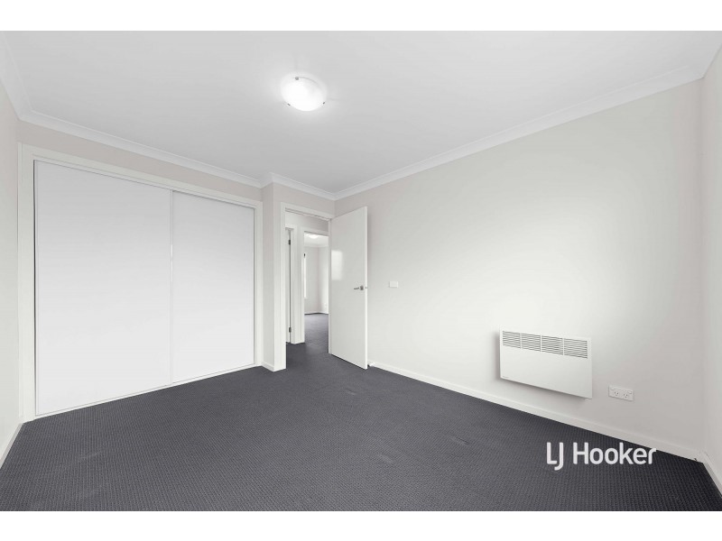 28/20 Hyde Park Avenue, Craigieburn VIC 3064