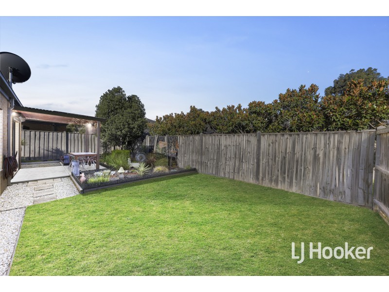 20 Royal Circuit, Point Cook VIC 3030