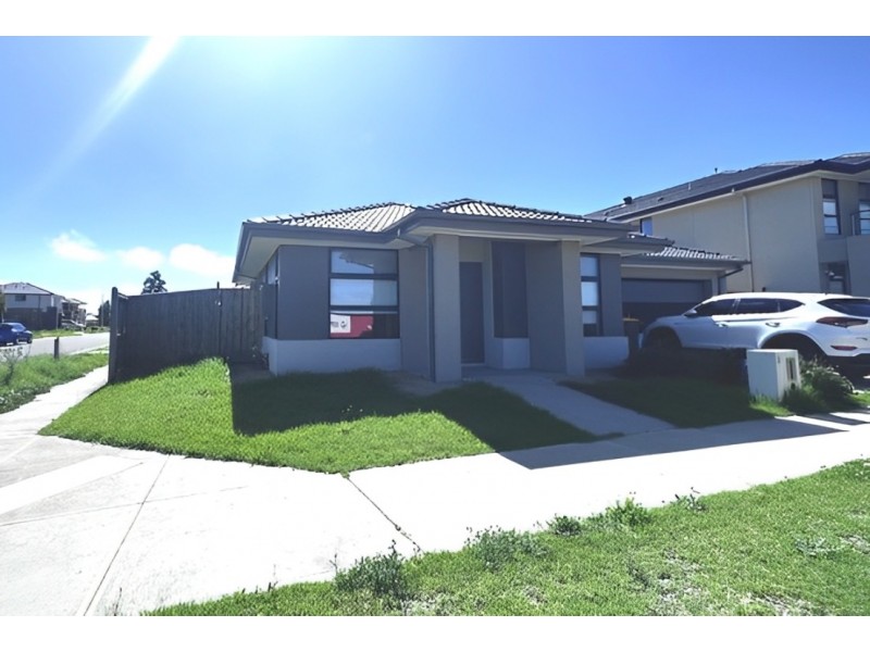 2 Course Street, Mambourin VIC 3024