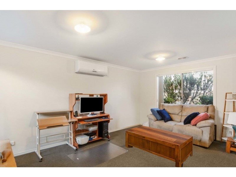 2/22 Francis Street, Werribee VIC 3030
