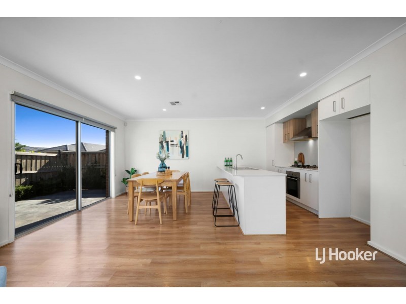 1 Overland Chase, Werribee VIC 3030