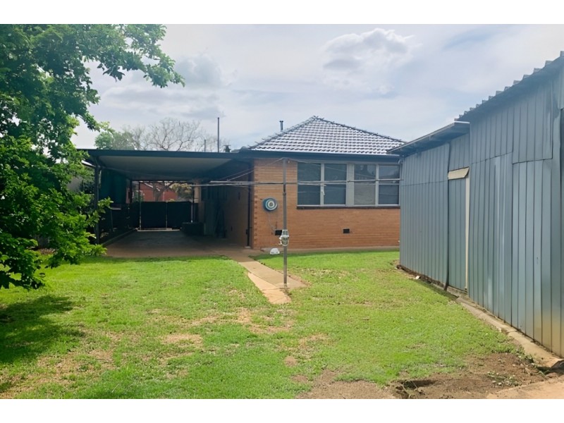 27 Willow Street, Werribee VIC 3030