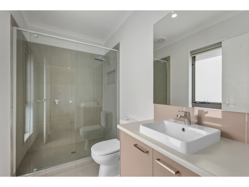 29 Sawatch Street, Truganina VIC 3029