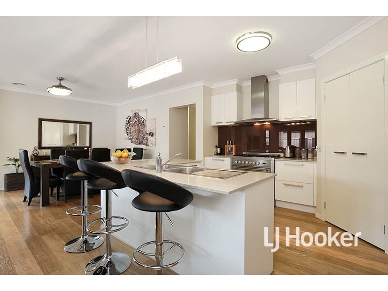 9 Frankie Way, Point Cook VIC 3030