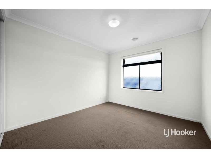 7 Bolcarra Grove, Truganina VIC 3029