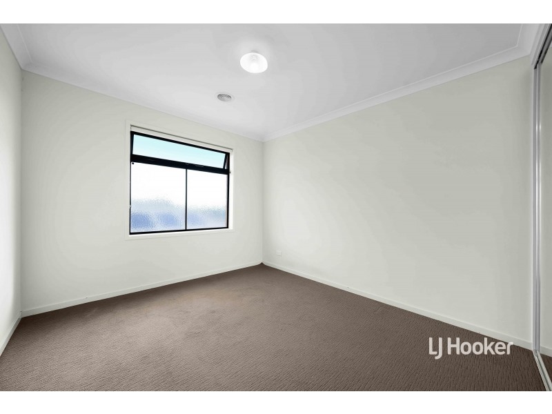 7 Bolcarra Grove, Truganina VIC 3029