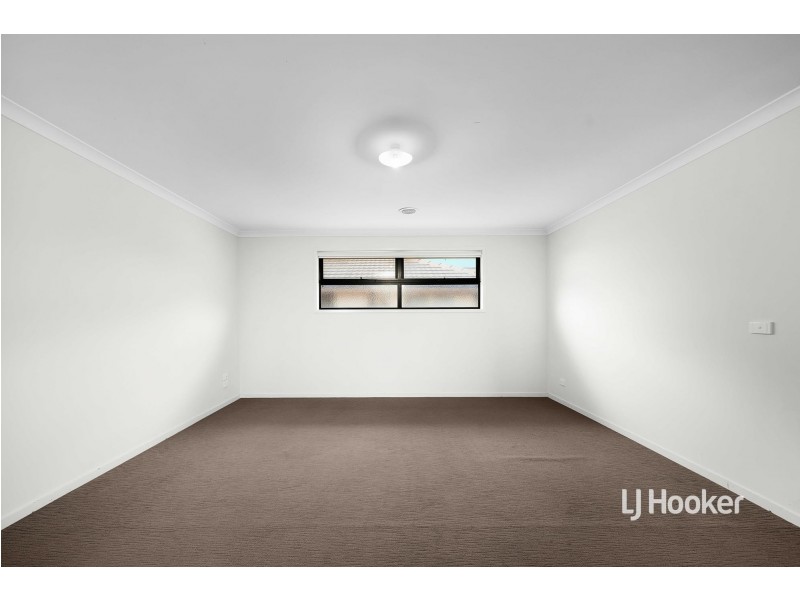 7 Bolcarra Grove, Truganina VIC 3029