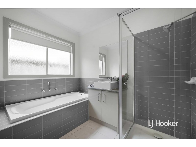 10 Isabella Way, Tarneit VIC 3029