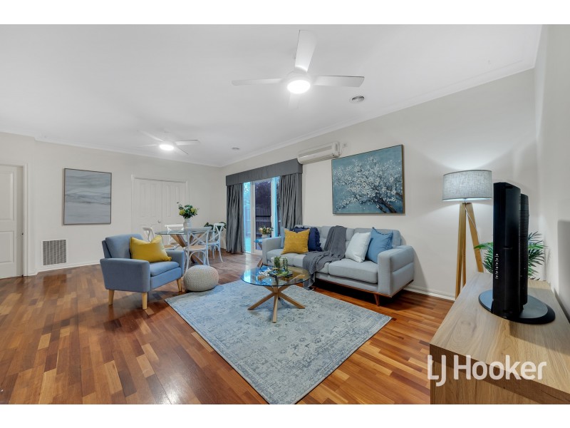 4 Fullard Close, Point Cook VIC 3030