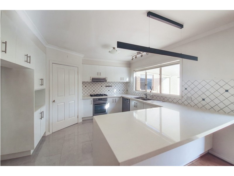 22 Willowgreen Way, Point Cook VIC 3030