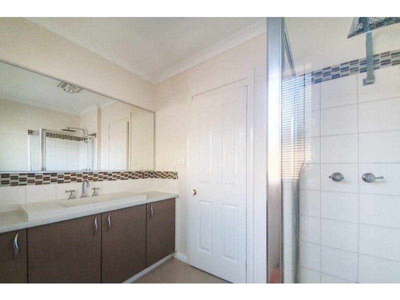 22 Willowgreen Way, Point Cook VIC 3030