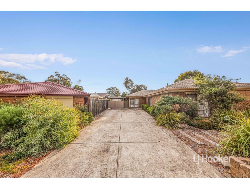 28 McKenzie Crescent, Hoppers Crossing VIC 3029