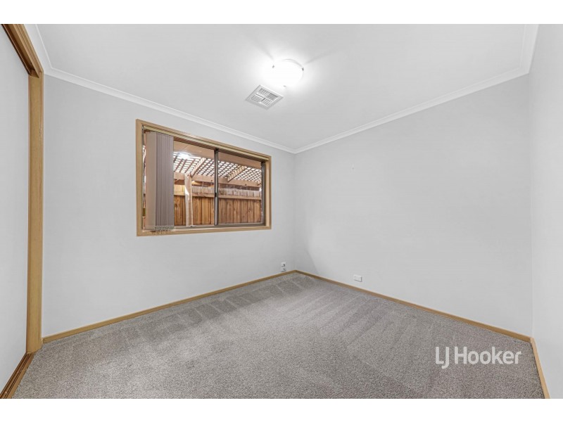 28 McKenzie Crescent, Hoppers Crossing VIC 3029