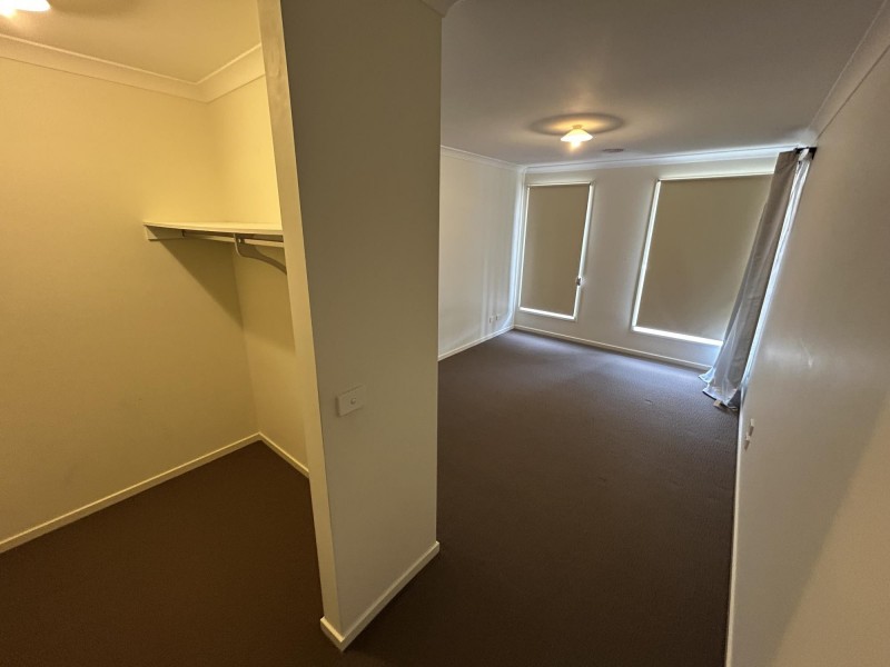 8 Monique Way, Tarneit VIC 3029