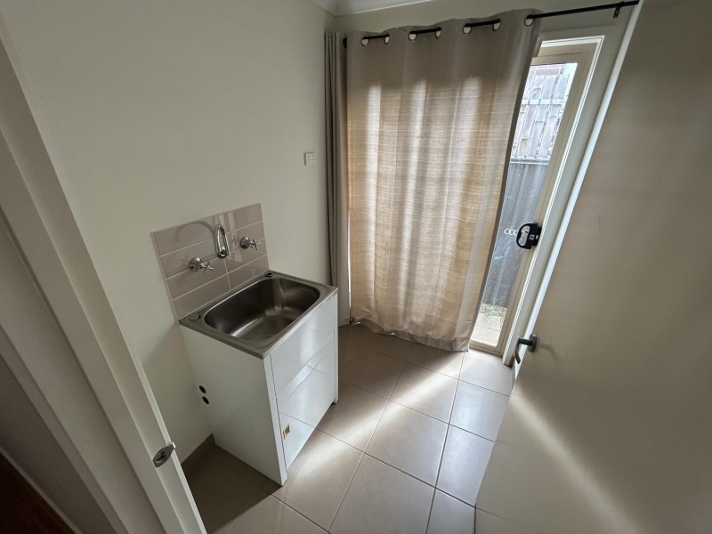 8 Monique Way, Tarneit VIC 3029