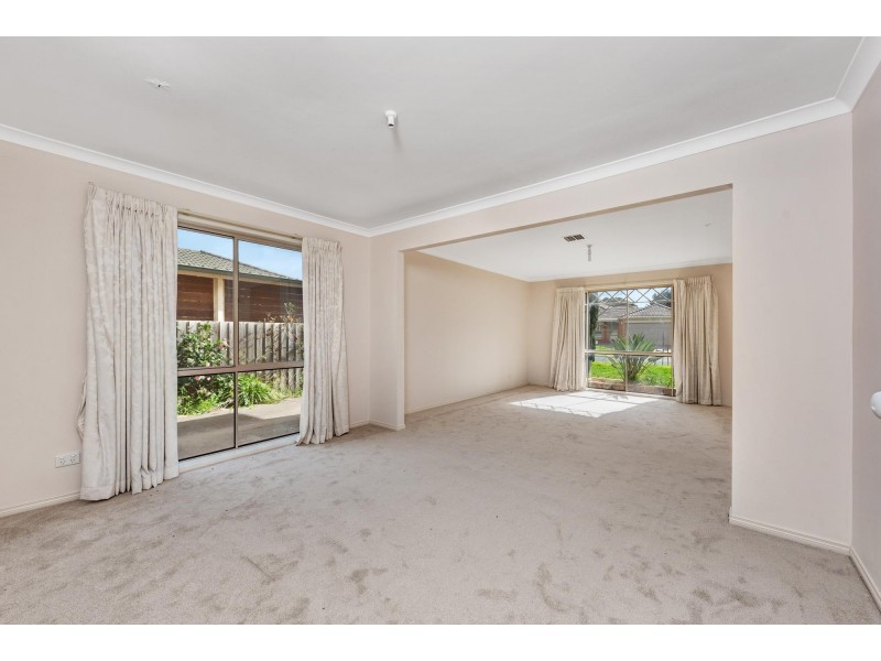 8 Hayley Street, Hoppers Crossing VIC 3029