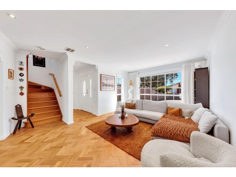 6A Sheppard Court, Altona Meadows VIC 3028