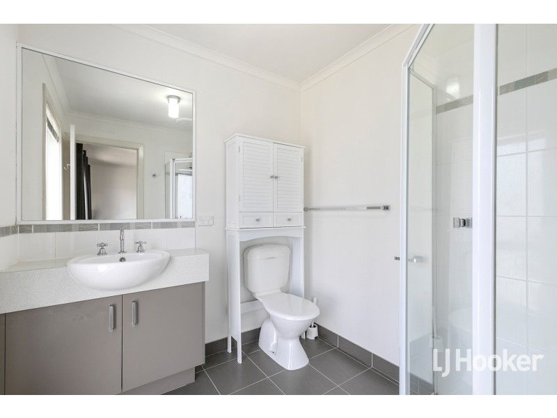 38/39 Astley Crescent, Point Cook VIC 3030