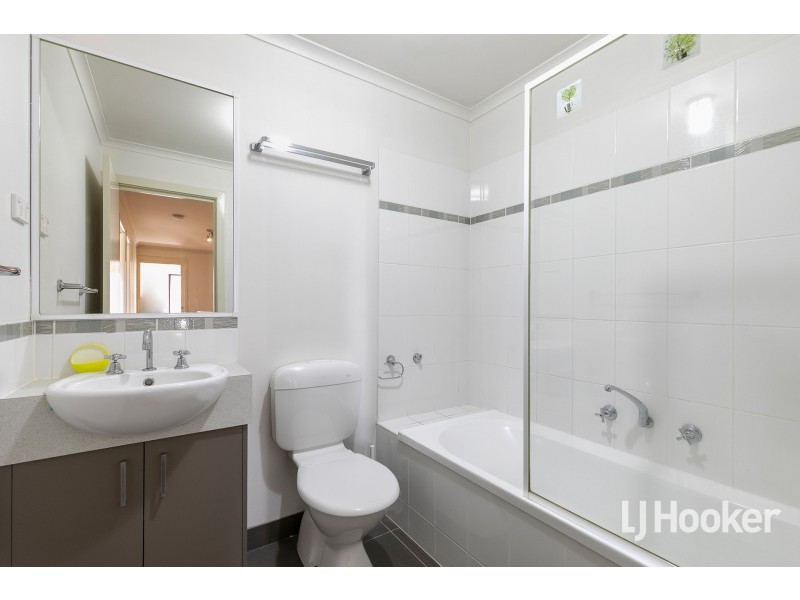 38/39 Astley Crescent, Point Cook VIC 3030