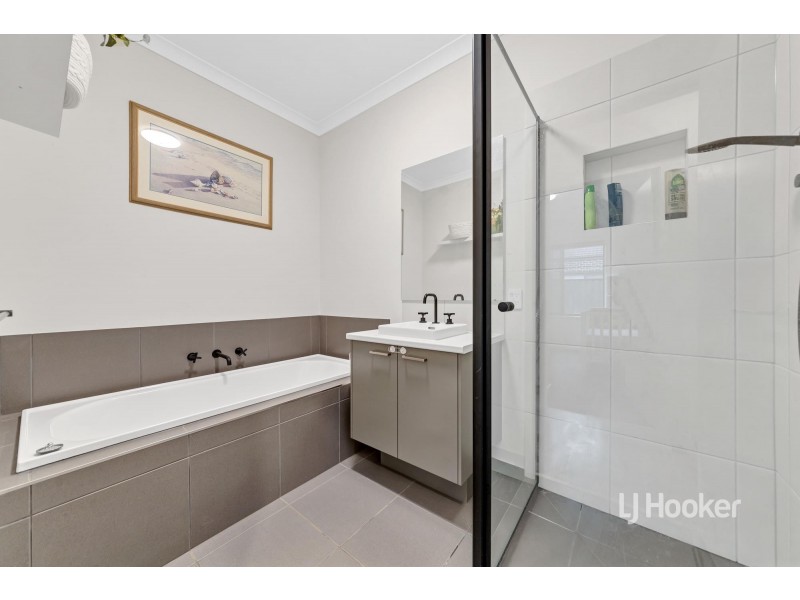 4 Bratan Way, Truganina VIC 3029