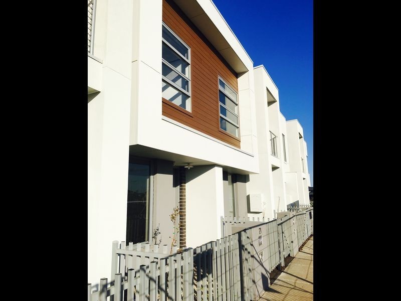 21 Grantham Walk, Williams Landing VIC 3027