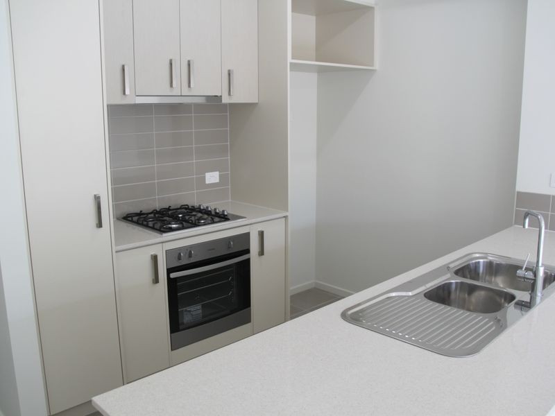 21 Grantham Walk, Williams Landing VIC 3027