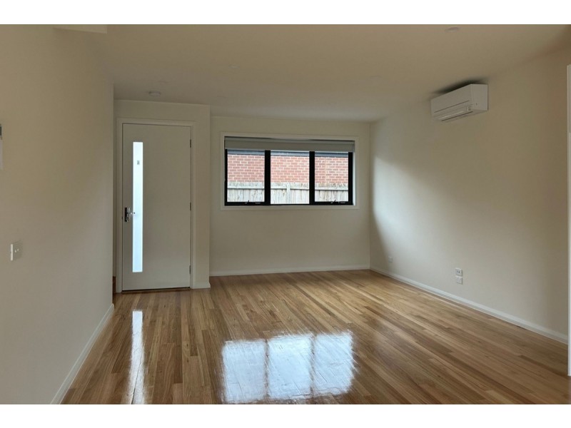 4/30 Elder Road, Hoppers Crossing VIC 3029