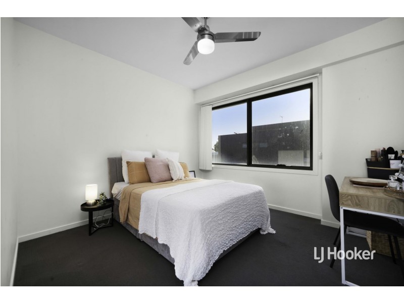 16 Tribeca Drive, Point Cook VIC 3030