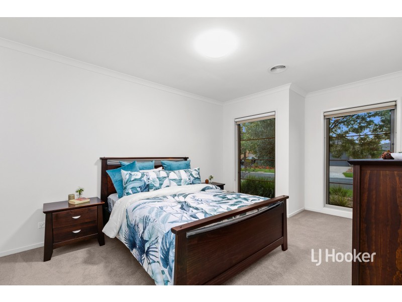 31 Arrowgrass Drive, Point Cook VIC 3030