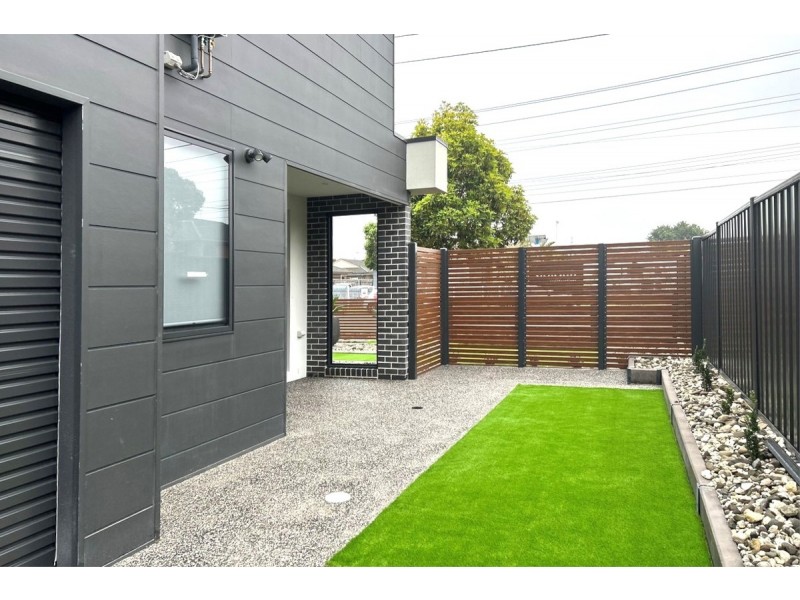 1/321 Blackshaws Road, Altona North VIC 3025
