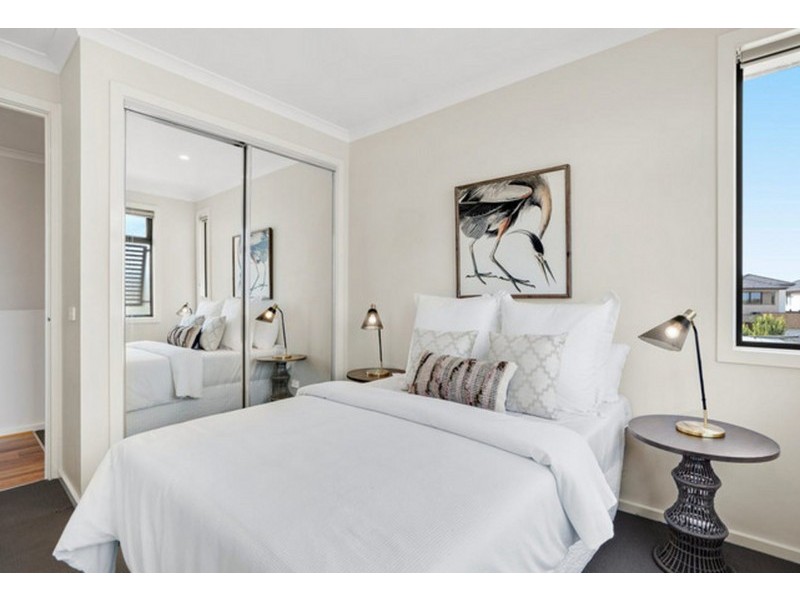 48 Greg Norman Drive, Point Cook VIC 3030