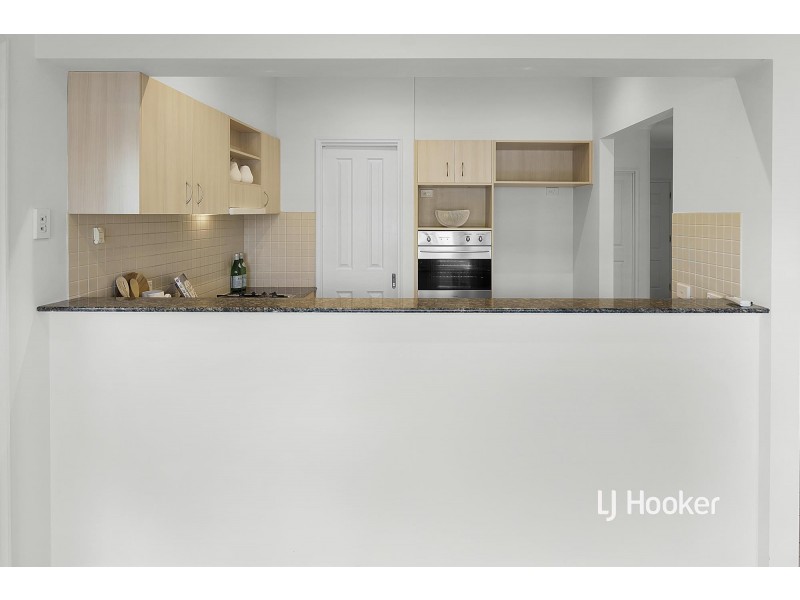 39/1 Greg Norman Drive, Sanctuary Lakes VIC 3030