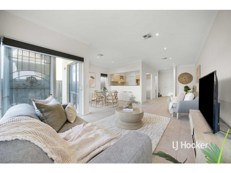 39/1 Greg Norman Drive, Sanctuary Lakes VIC 3030