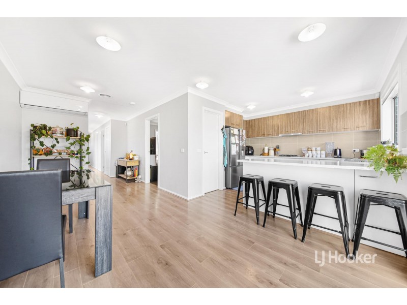 B/18 Ducane Street, Wyndham Vale VIC 3024