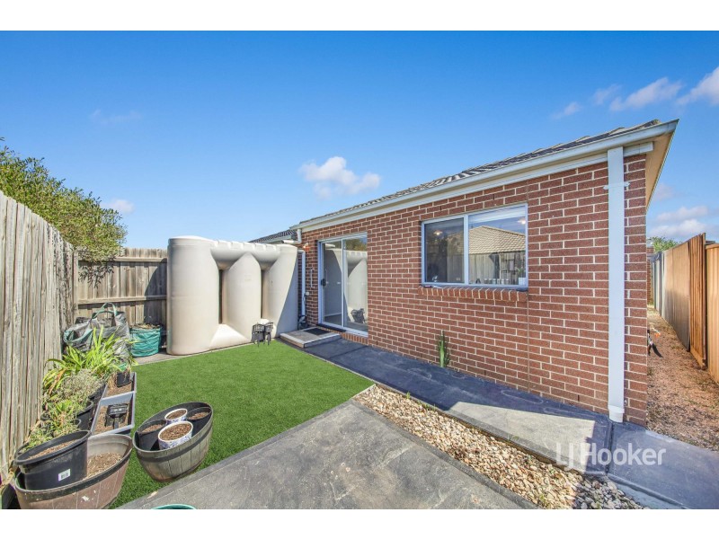 B/18 Ducane Street, Wyndham Vale VIC 3024