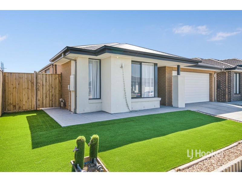 32 Cushion Way, Tarneit VIC 3029