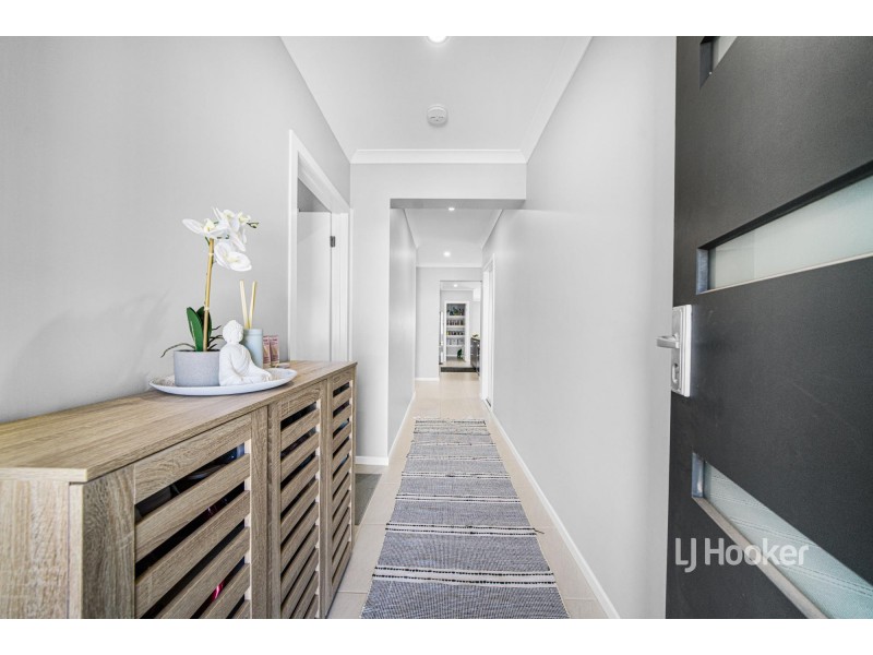 32 Cushion Way, Tarneit VIC 3029