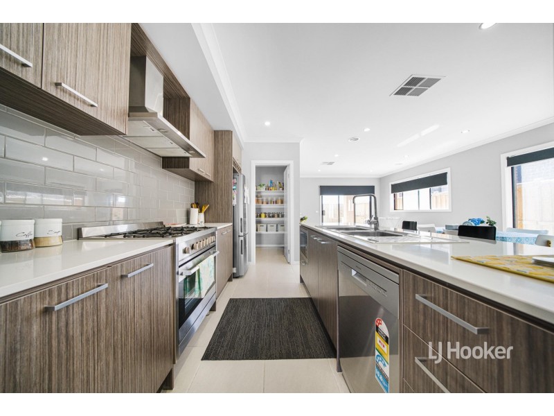 32 Cushion Way, Tarneit VIC 3029