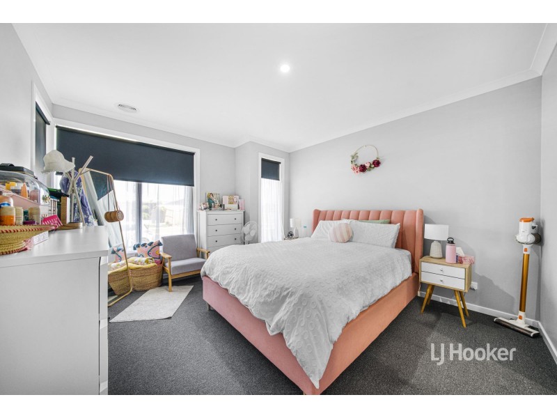 32 Cushion Way, Tarneit VIC 3029