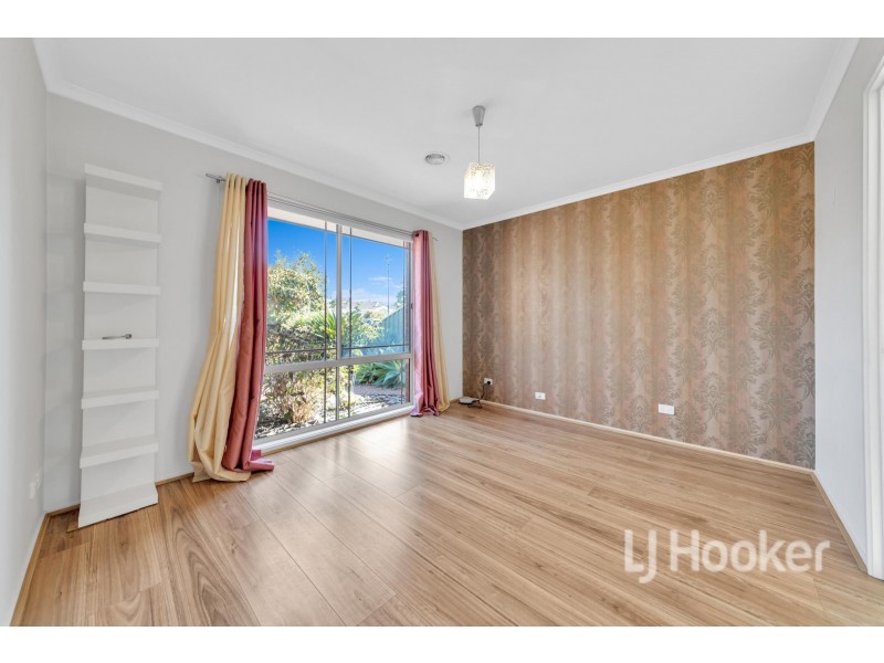 26 Dalkeith Drive, Point Cook VIC 3030