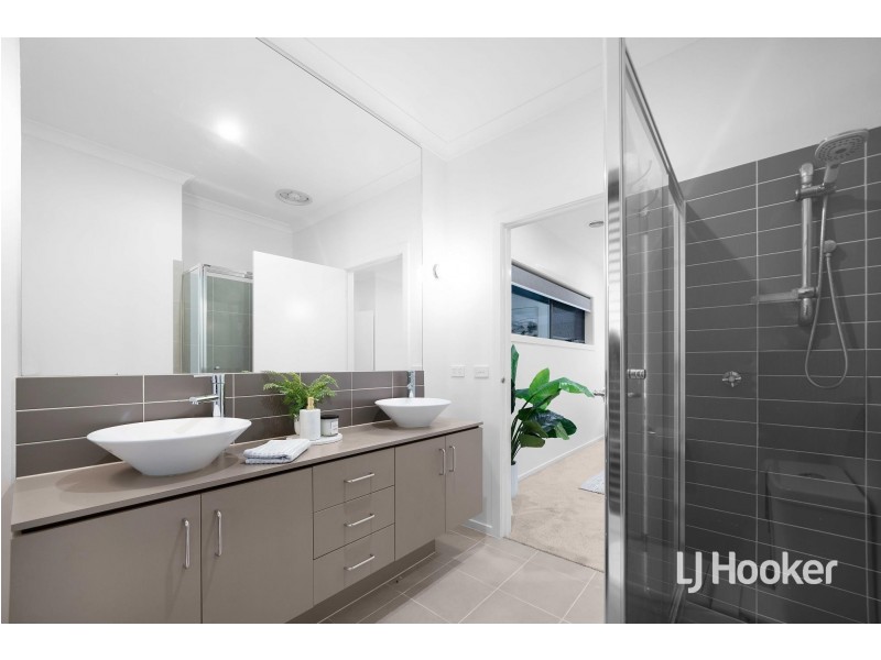 1 Home Road, Point Cook VIC 3030