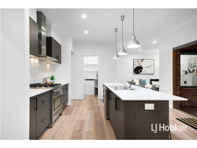 1 Home Road, Point Cook VIC 3030