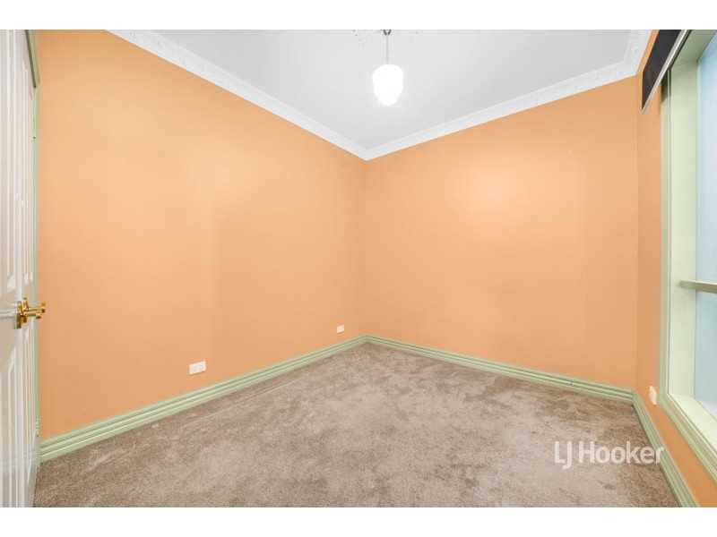 11 Lancaster Drive, Point Cook VIC 3030