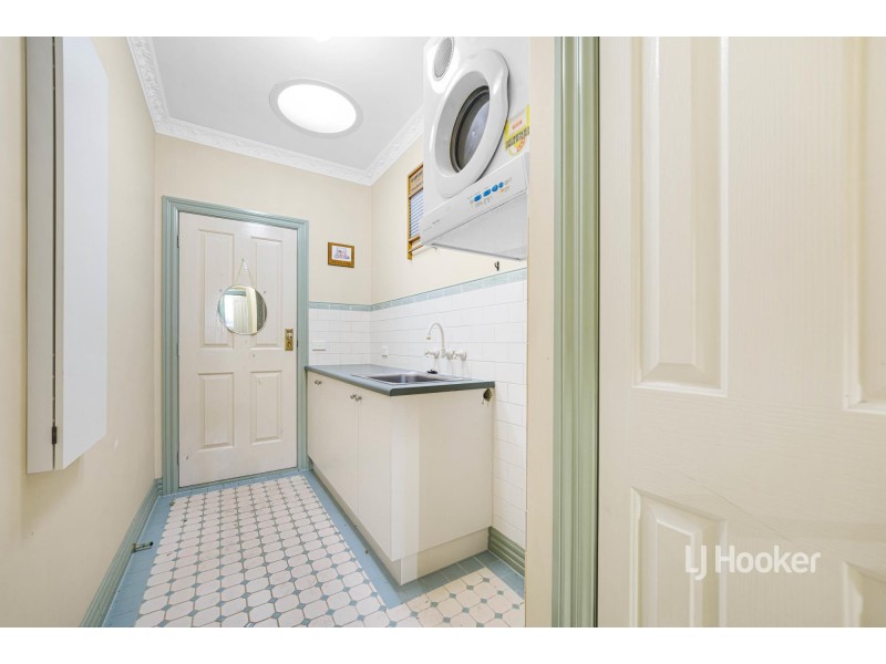 11 Lancaster Drive, Point Cook VIC 3030