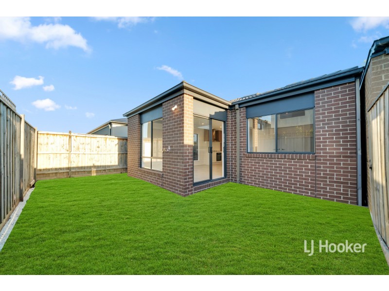 22 Karen Road, Tarneit VIC 3029