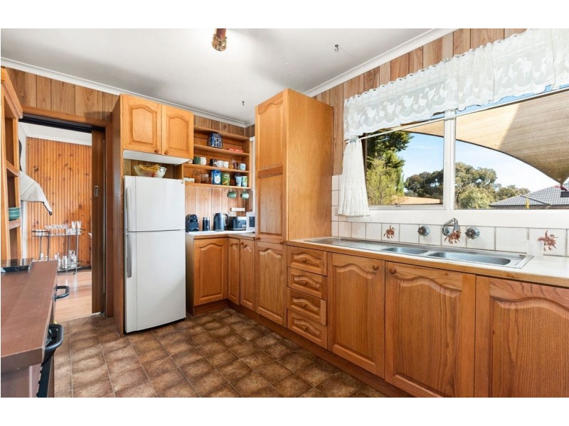 39 Tyrone Street, Werribee VIC 3030