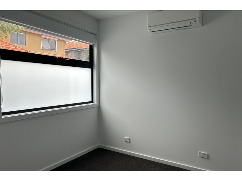 3/321 Blackshaws Road, Altona North VIC 3025