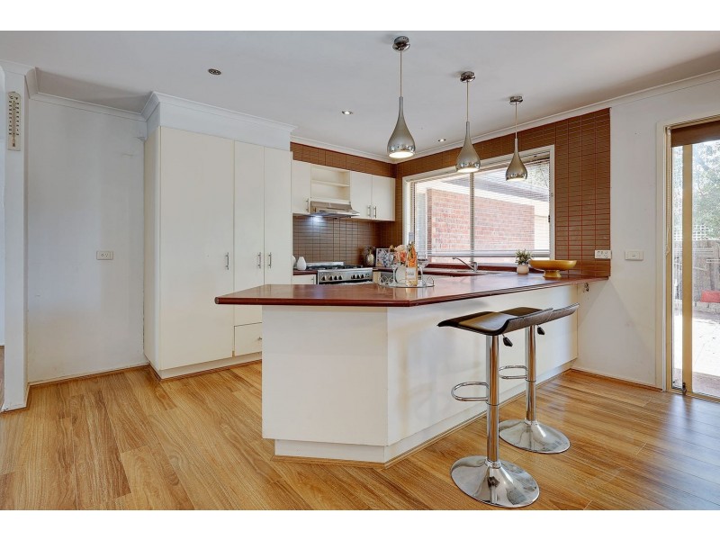 53 Manchester Drive, Sydenham VIC 3037