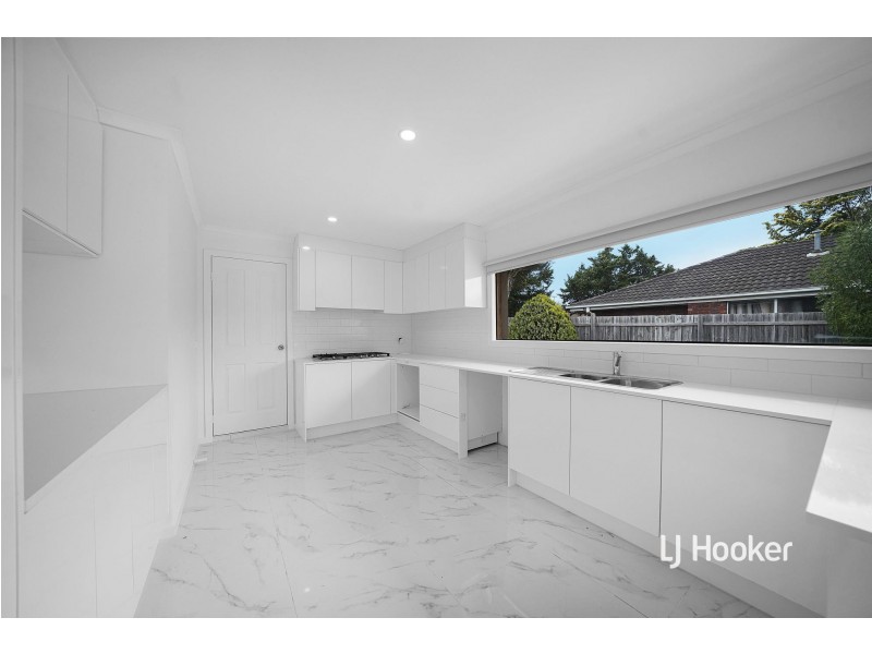 6 Pigeon Street, Werribee VIC 3030