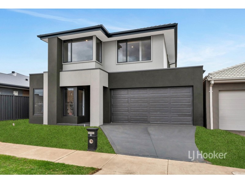 18 Arenal Drive, Truganina VIC 3029